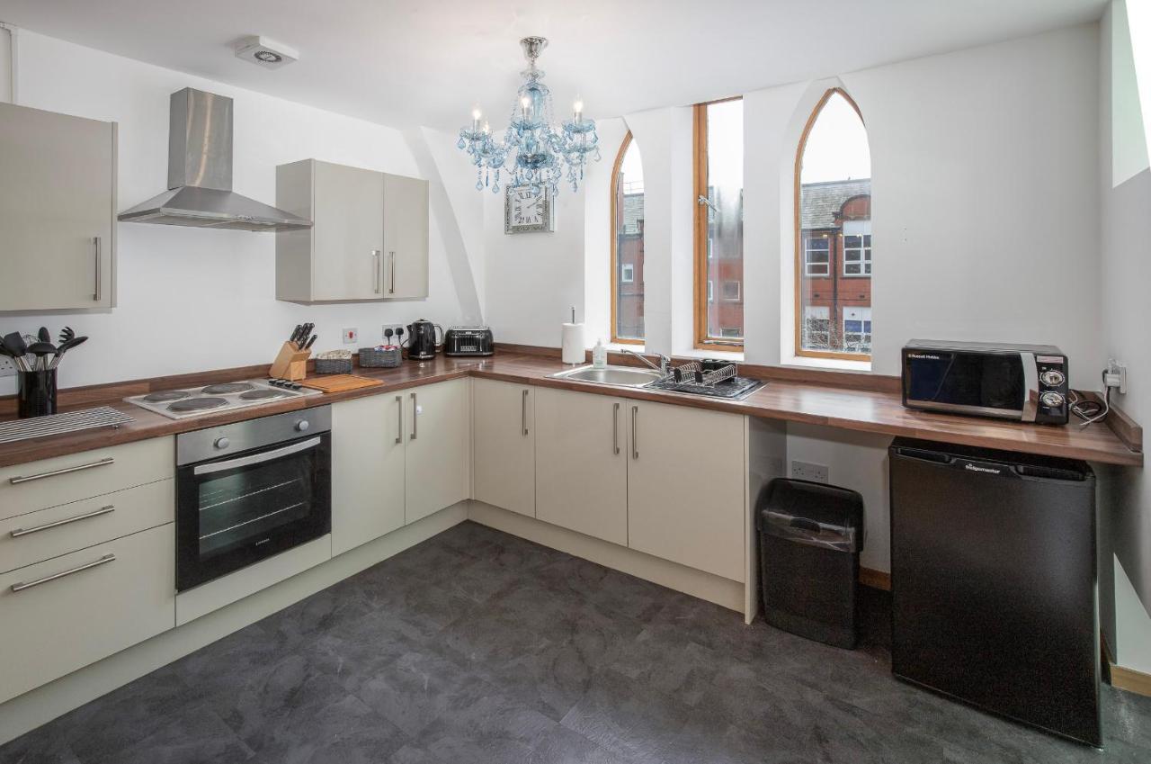 Elegant Church Conversion Close To Blackpool Tower Extérieur photo